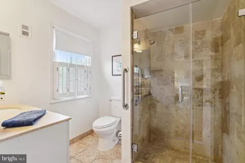 Bath - 2361 Gallant Fox Ct, Reston, VA 20191 photo 1 of 3