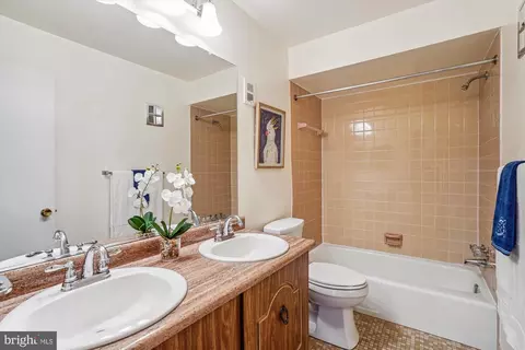 Bath - 2361 Gallant Fox Ct, Reston, VA 20191 photo 3 of 3