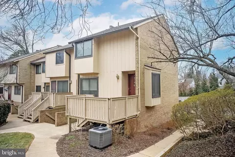 2495 Glengyle Dr #145, Vienna, VA 22181