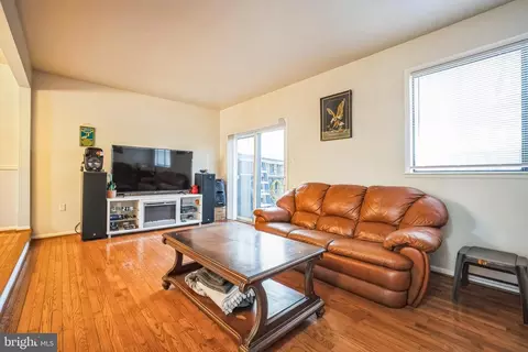 Living - 2228 Lofty Heights Pl, Reston, VA 20191 photo 1 of 2