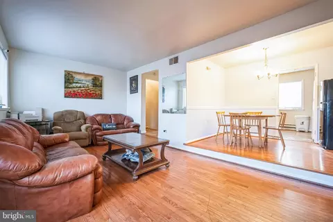 Living - 2228 Lofty Heights Pl, Reston, VA 20191 photo 2 of 2