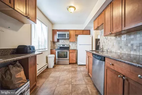 Kitchen - 2228 Lofty Heights Pl, Reston, VA 20191 photo 1 of 3