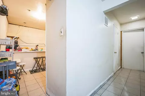 Entry Way - 2228 Lofty Heights Pl, Reston, VA 20191 photo 6 of 6
