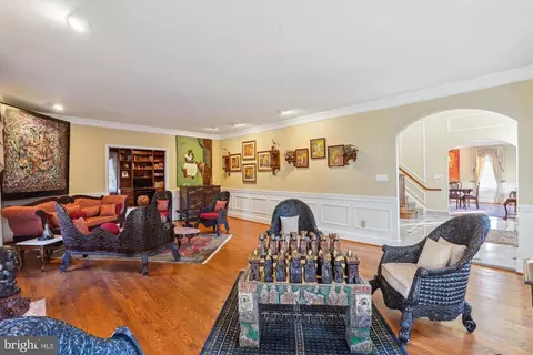 Living - 1071 Spring Hill Rd, Mclean, VA 22102 photo 3 of 3
