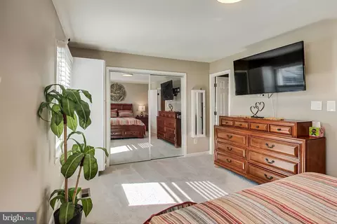 8097 Barcarole Ct, Springfield, VA 22153 photo 10