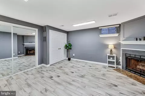 8097 Barcarole Ct, Springfield, VA 22153 photo 18