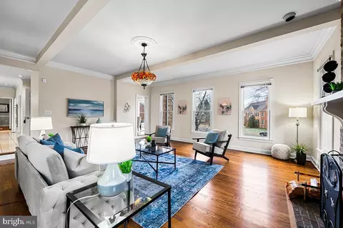 Living - 6401 Oak Meadow Way, Mclean, VA 22101 photo 6 of 12