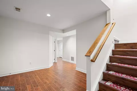 Entry Way - 6401 Oak Meadow Way, Mclean, VA 22101 photo 2 of 2
