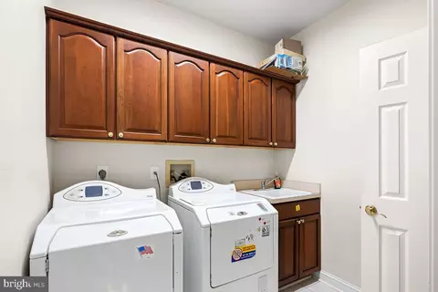 Other - 6401 Oak Meadow Way, Mclean, VA 22101 photo 8 of 10