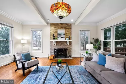 Living - 6401 Oak Meadow Way, Mclean, VA 22101 photo 7 of 12