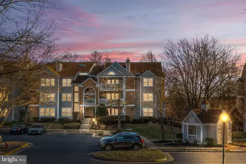 6107 Wigmore Ln #N, Alexandria, VA 22315