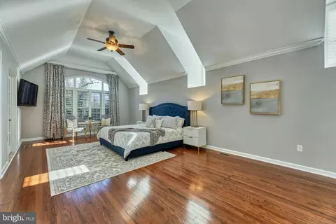 Bedroom - 7134 Merrimac Dr, Mclean, VA 22101 photo 2 of 7