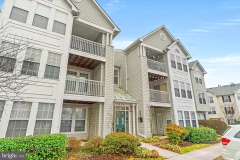 7518 L Snowpea Ct #47, Alexandria, VA 22306