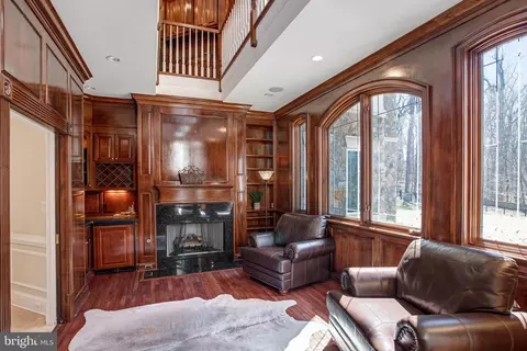 Other - 7024 Green Oak Dr, Mclean, VA 22101 photo 11 of 38