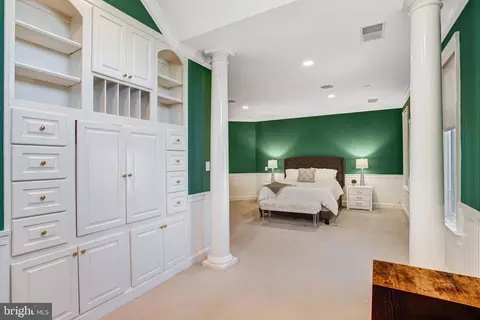 Other - 7024 Green Oak Dr, Mclean, VA 22101 photo 18 of 38
