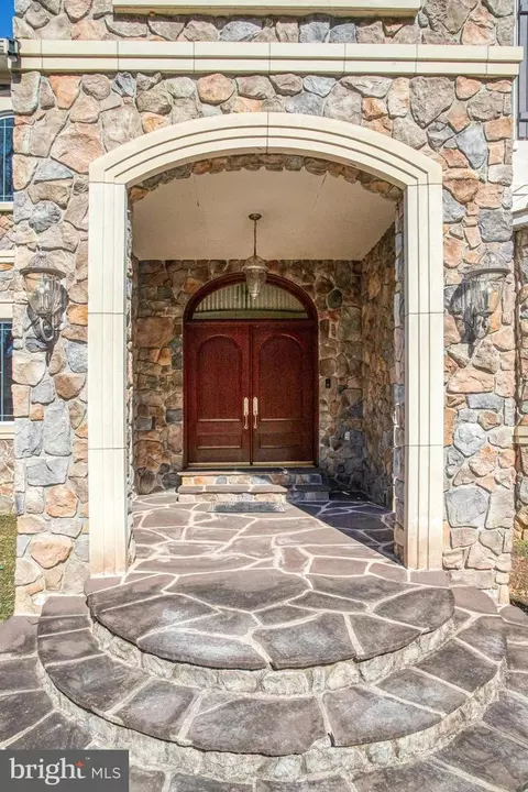 Other - 7024 Green Oak Dr, Mclean, VA 22101 photo 1 of 38