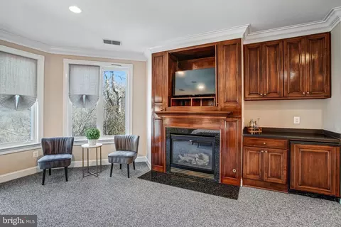 Other - 7024 Green Oak Dr, Mclean, VA 22101 photo 15 of 38
