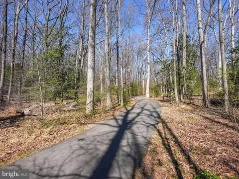 Other - 12132 Stirrup Rd, Reston, VA 20191 photo 10 of 17