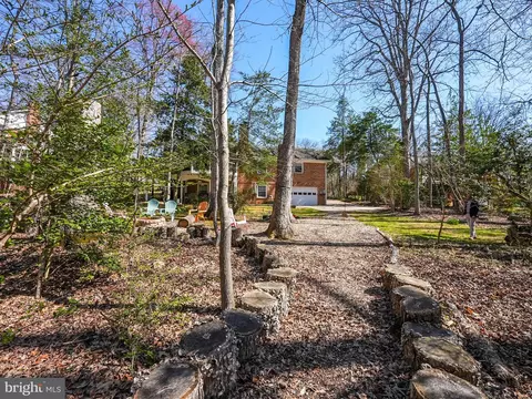 Exterior - 12132 Stirrup Rd, Reston, VA 20191 photo 16 of 21