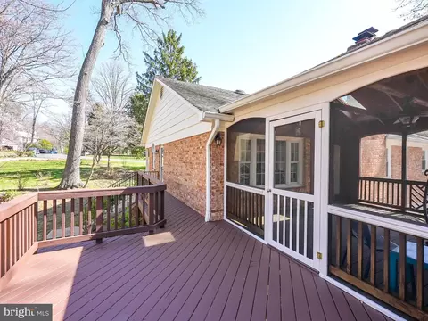 Exterior - 12132 Stirrup Rd, Reston, VA 20191 photo 7 of 21