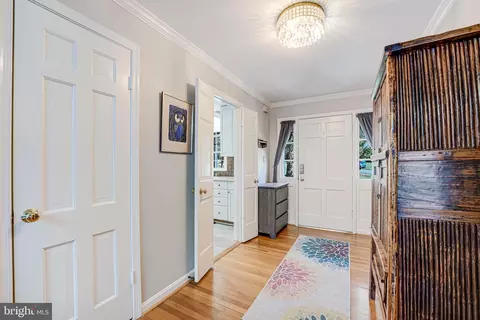 Entry Way - 12132 Stirrup Rd, Reston, VA 20191 photo 2 of 2