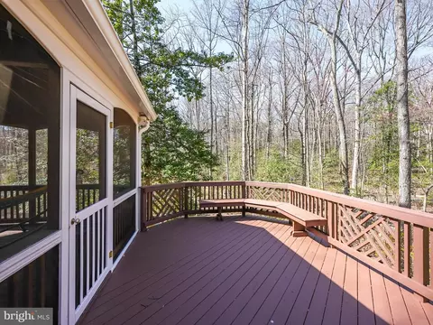 Exterior - 12132 Stirrup Rd, Reston, VA 20191 photo 6 of 21