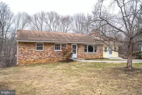 6500 Windham Ave, Alexandria, VA 22315
