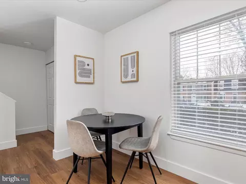 6471 Blarney Stone Ct, Springfield, VA 22152 photo 8