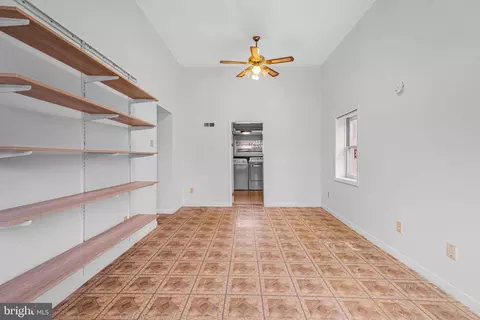 5404 Danville St, Springfield, VA 22151 photo 5