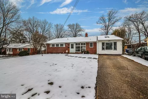 5404 Danville St, Springfield, VA 22151 photo 2
