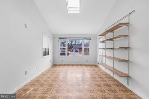 5404 Danville St, Springfield, VA 22151 photo 4
