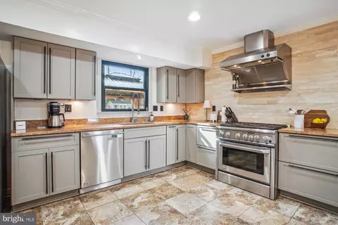 7302 Oriole Ave, Springfield, VA 22150 photo 9