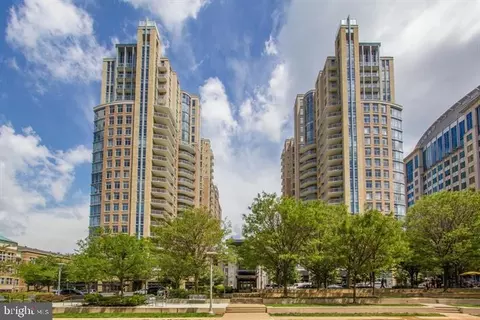 11990 Market St #1311, Reston, VA 20190