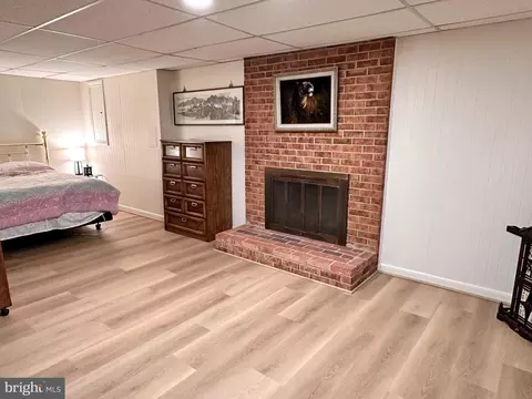 5901 Boothe Dr, Burke, VA 22015 photo 30