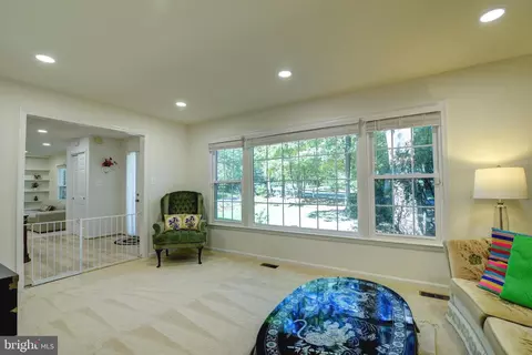 5901 Boothe Dr, Burke, VA 22015 photo 15