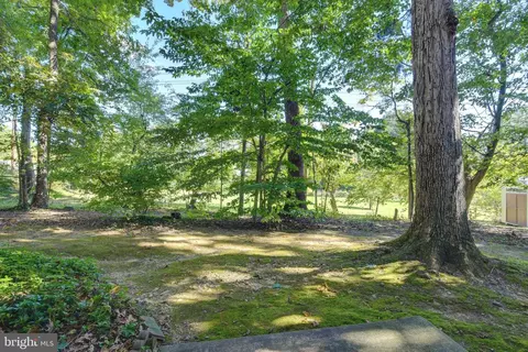 5901 Boothe Dr, Burke, VA 22015 photo 35