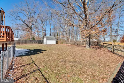 Exterior - 4522 Cub Run Rd, Chantilly, VA 20151 photo 1 of 4