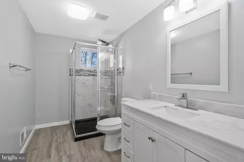 Bath - 4522 Cub Run Rd, Chantilly, VA 20151 photo 1 of 2