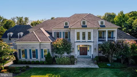 Undisclosed, Great Falls, VA 22066