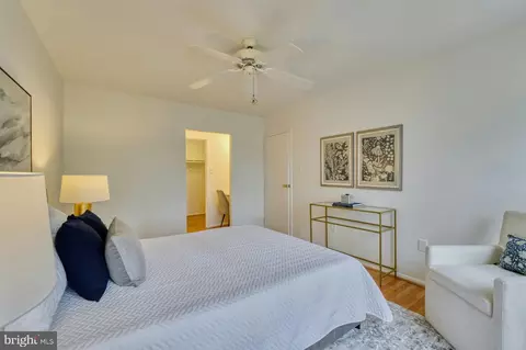 11538 Hearthstone Ct, Reston, VA 20191 photo 17