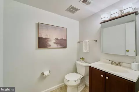 11538 Hearthstone Ct, Reston, VA 20191 photo 32