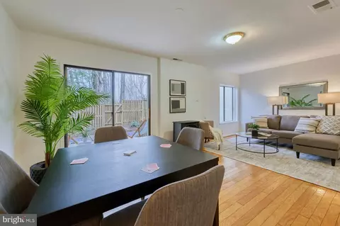 11538 Hearthstone Ct, Reston, VA 20191 photo 28