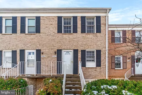 14471 Saguaro Pl, Centreville, VA 20121
