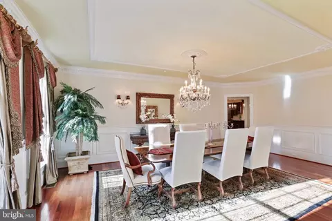 8896 Olson Ct, Mclean, VA 22102 photo 7