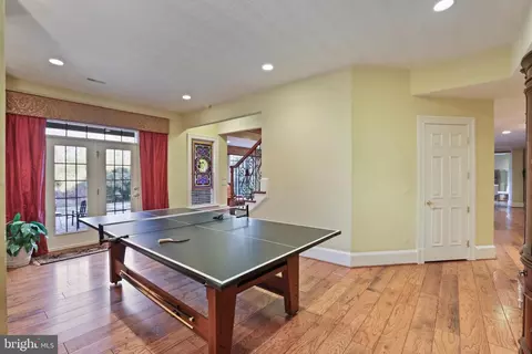 8896 Olson Ct, Mclean, VA 22102 photo 52
