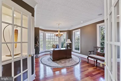 8896 Olson Ct, Mclean, VA 22102 photo 20