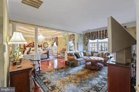 8896 Olson Ct, Mclean, VA 22102 photo 32