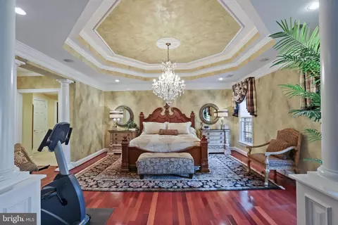 8896 Olson Ct, Mclean, VA 22102 photo 30