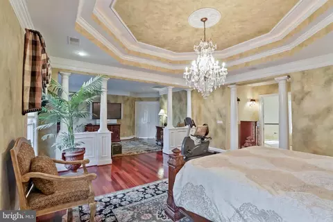 8896 Olson Ct, Mclean, VA 22102 photo 31