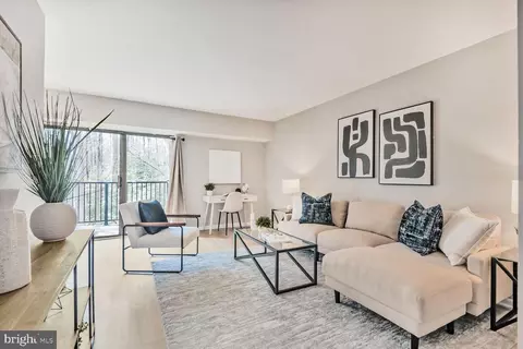 11658 Stoneview Sq #12C, Reston, VA 20191